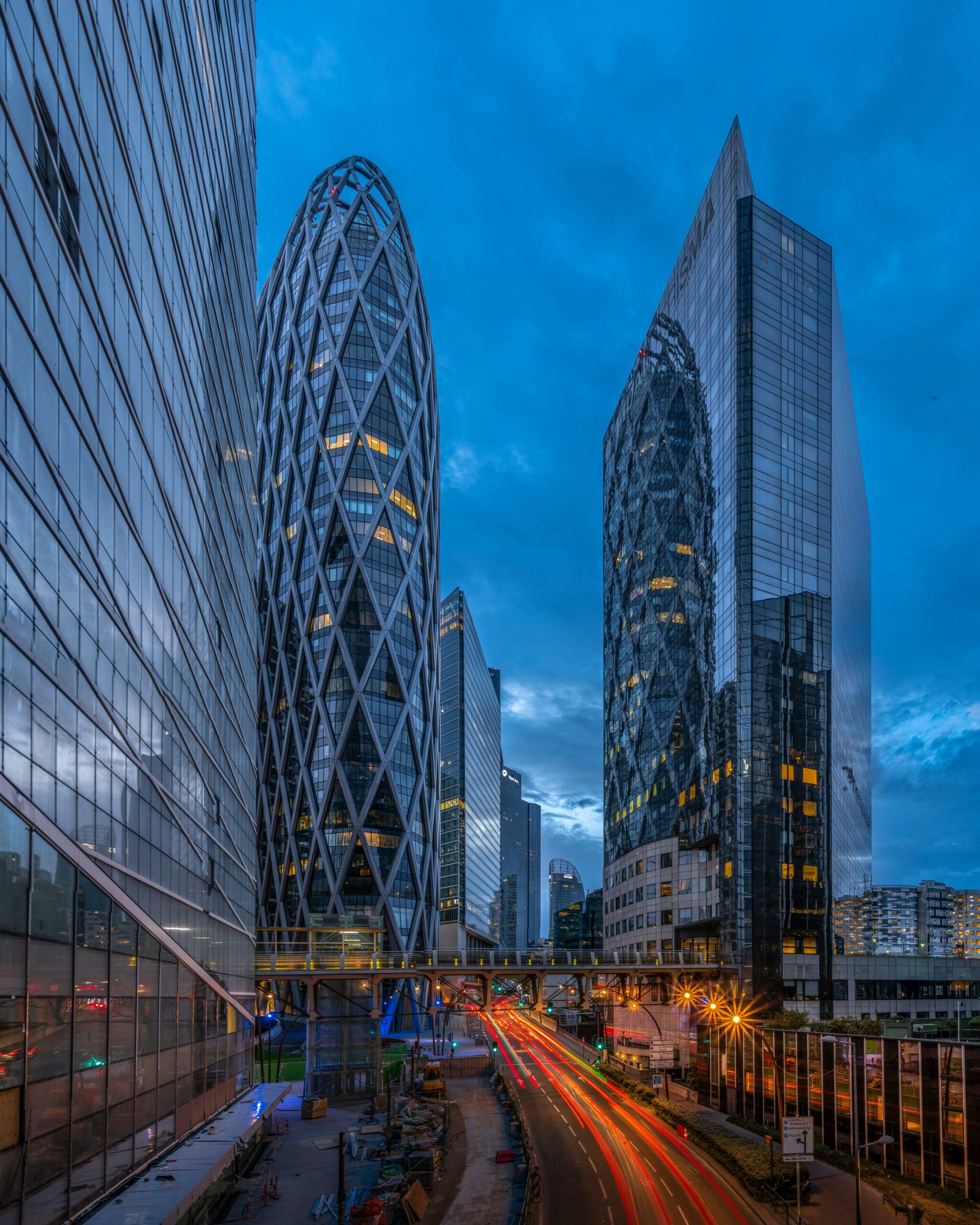 Photo d'immeubles de grande hauteur de Paris la Défense